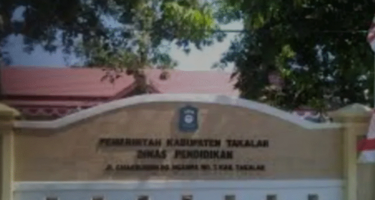 Bau Busuk 'Pungli' Rehabilitasi Sekolah, Fee 15 Persen Mengalir ke Oknum?