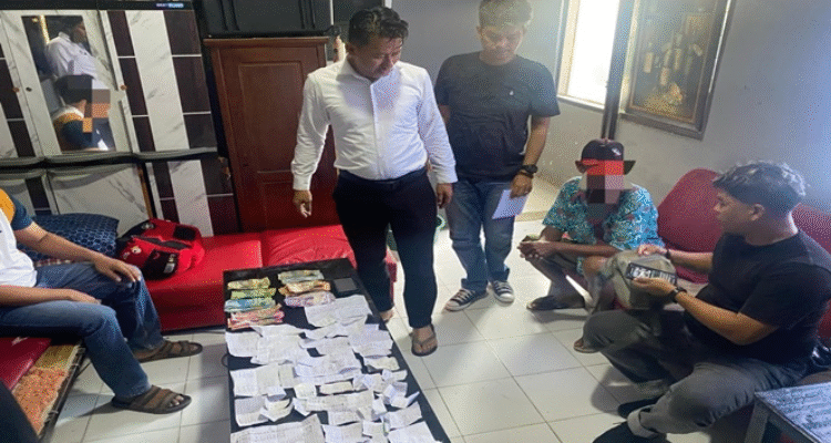 Digerebek! Tiga Pria Pelaku Togel di Sinjai Ditangkap Polisi