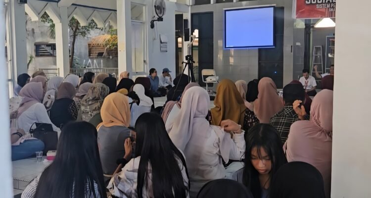 Gelar Sosialisasi, SMAN 1 Makassar Buka Aduan Informasi dan Pendampingan SPMB