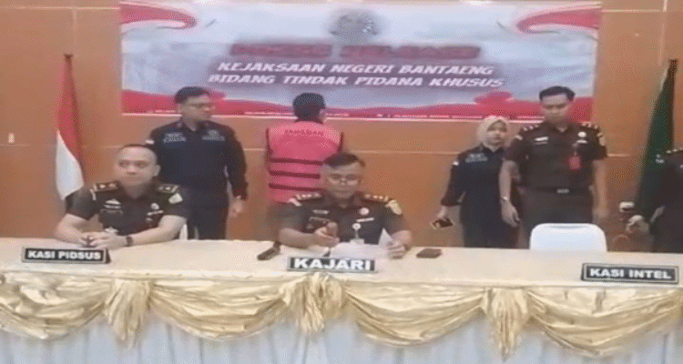 Uang Miliaran Lenyap, Camat Bantaeng Diciduk Kejaksaan