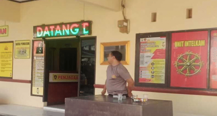 Oknum Polisi Diduga Bentak Guru di SDN Borong: “Siapako? Urusan Apa Kau?