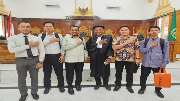 Dakwaan Rapuh, Bukti Lemah! Pembela Ilyas Sitorus Bongkar Kelemahan Jaksa