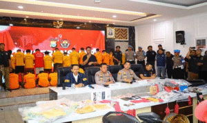 Kantor DPRD hingga Kampus Jadi Sasaran, Puluhan Tersangka Ricuh Demo Terjerat Hukum