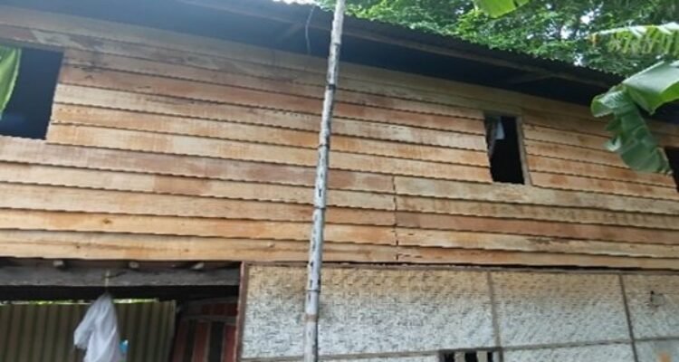 Kwitansi Bodong dan Material Misterius! Program Bedah Rumah Mangadu Diduga Sarat Permainan