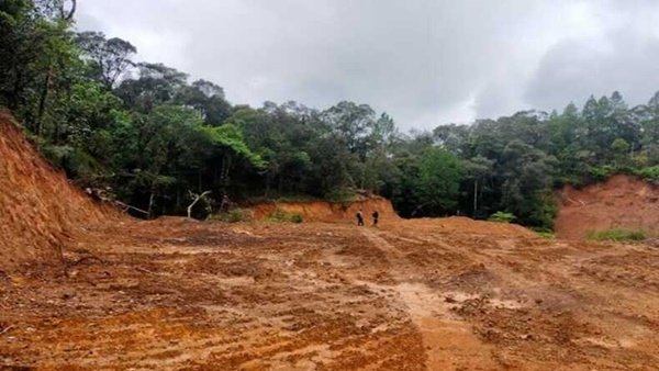 Kawasan Hutan Lindung Bawakaraeng–Lompobattang Aparat Diduga Abai, Konsorsium Aktivis Siap Bongkar Jaringan Mafia Hutan di Gowa