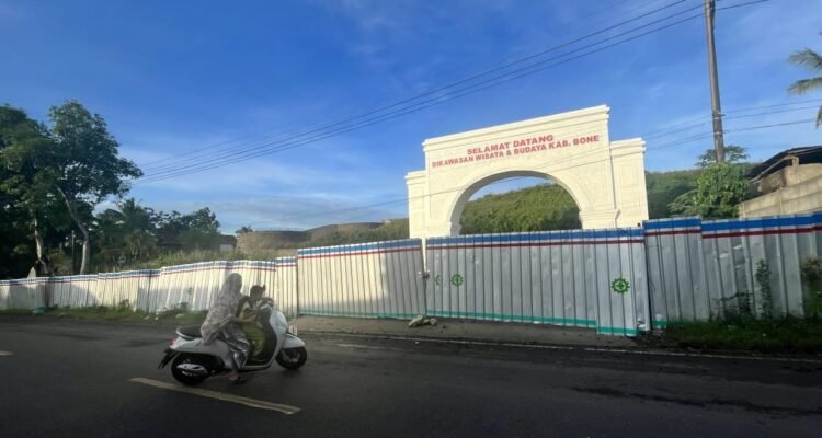 Bola Soba Bone, Proyek Raksasa, Prestasi Mini, Pengawasan Mati