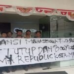 Mahasiswa Geruduk Kantor MyRepublic, Tuntut Transparansi dan Penindakan