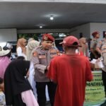 Bhayangkari dan Satresnarkoba Polres Takalar Kompak Gelar Bagi Takjil