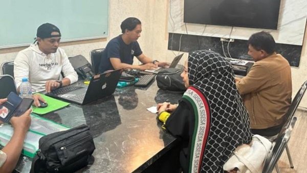 Puluhan Jemaah Nyaris Terlantar, Dua Bos Travel Umrah Diciduk Polisi