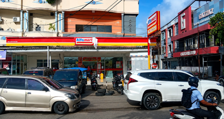 Sengkarut Izin Alfamart Parepare, Dua Gerai Disikat, Satu Diduga di Anak Emas