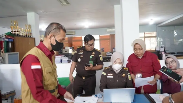 Dugaan Korupsi Rp13 Miliar Menguat, Kejati Geledah Disdik Sulsel