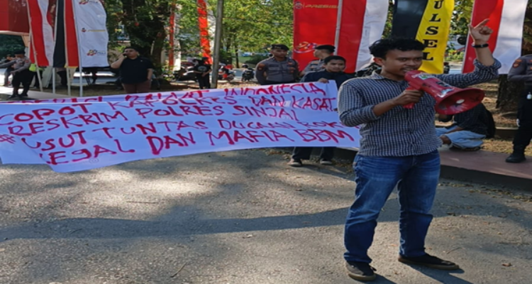 KP-FRI Desak Bersih-Bersih di Sinjai, Dugaan Mafia BBM dan Rokok Ilegal Jadi Sorotan