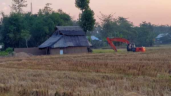 Diduga Tambang Ilegal Menggila di Bajeng, Aparat Diminta Jangan Tutup Mata