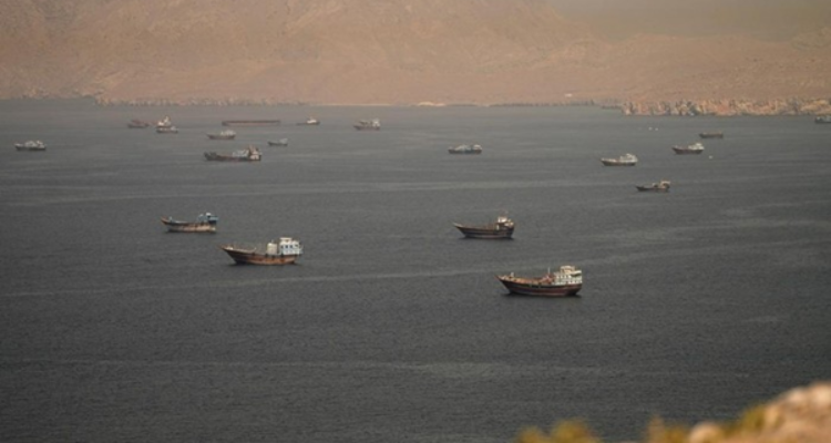 Selat Hormuz Dikunci, Iran Sodorkan Daftar Tuntutan kepada AS
