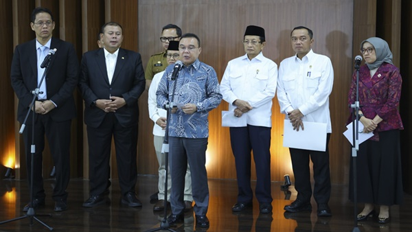 DPR Pastikan Pembahasan Guru PPPK Berlanjut, Jalan Menuju PNS Dibuka