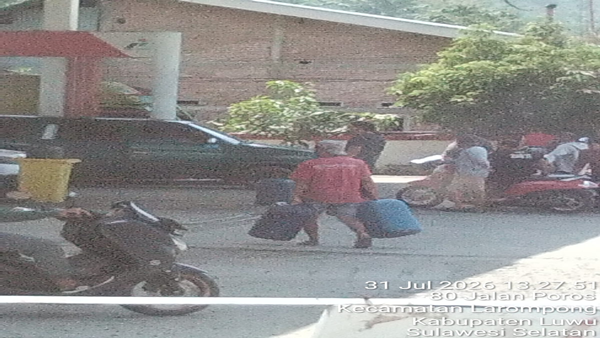 Antrean Jeriken dan Mobil Modifikasi Hebohkan SPBU Larompong, Dugaan Mafia Solar Kembali Muncul