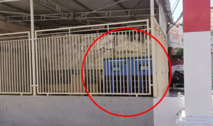 Penampakan salah satu titik penukaran baterai (battery swapping station/BSS) VinFast di Makassar yang terlihat berada di balik pagar jeruji. Unit VinFast Sudah Mengaspal, BSS Tak Terlihat, Konsumen Gowa-Maros Merasa Dikadalin