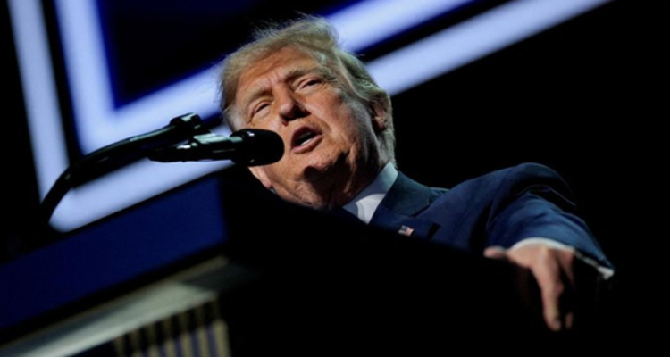 Trump Janjikan US$5.000 per Warga Dewasa Jika Republik Kuasai Kongres