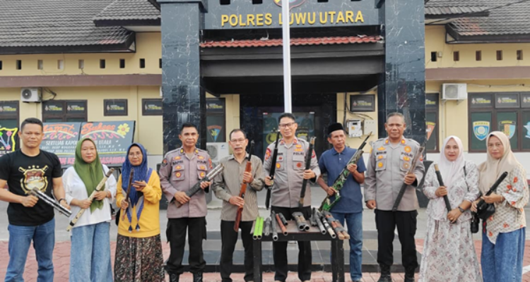Pesan Wakapolres Luwu Utara: 60 Senjata Jadi Bukti Keseriusan Warga Jaga Perdamaian