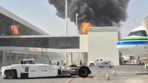 Foto: REUTERS/Social Media Tiga Warga Saudi Tewas dalam Serangan di Bandara Riyadh